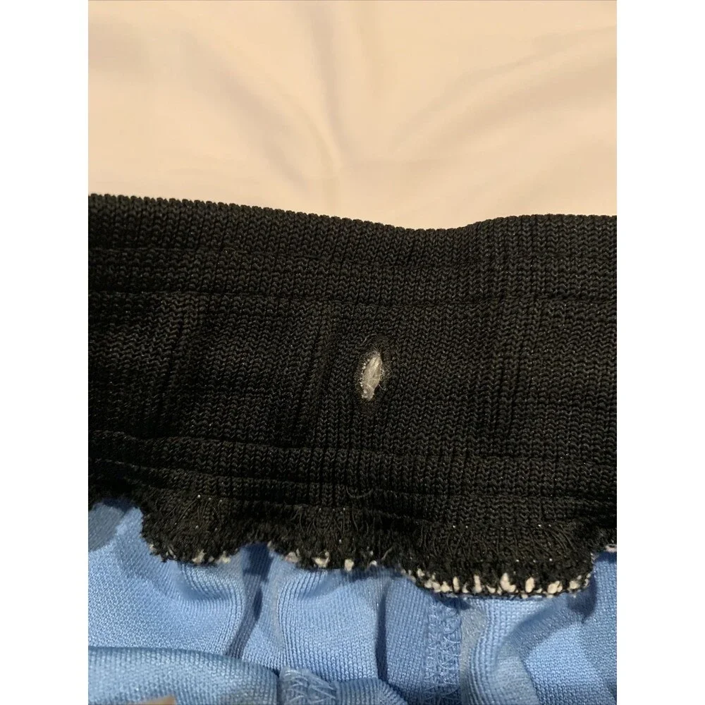 RARE VTG NIKE JORDAN NORTH CAROLINA TAR HEELS BASKETBALL SHORTS IN SIZE S